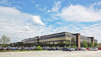 X-Hub / Ehemals Siemens Nixdorf Zentrale<br />
Paderborn<br />
Büro und Logistikca. 80.000  m²<br />
